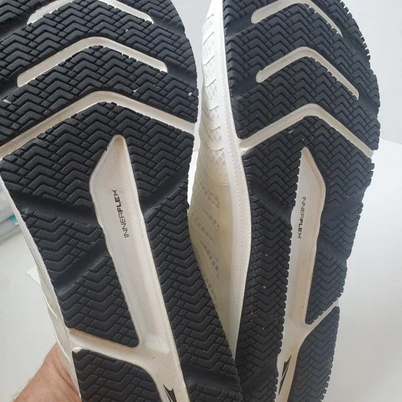 Altra Solstice XT Men's Size 12 White Mesh Training Running Sneakers Shoes.